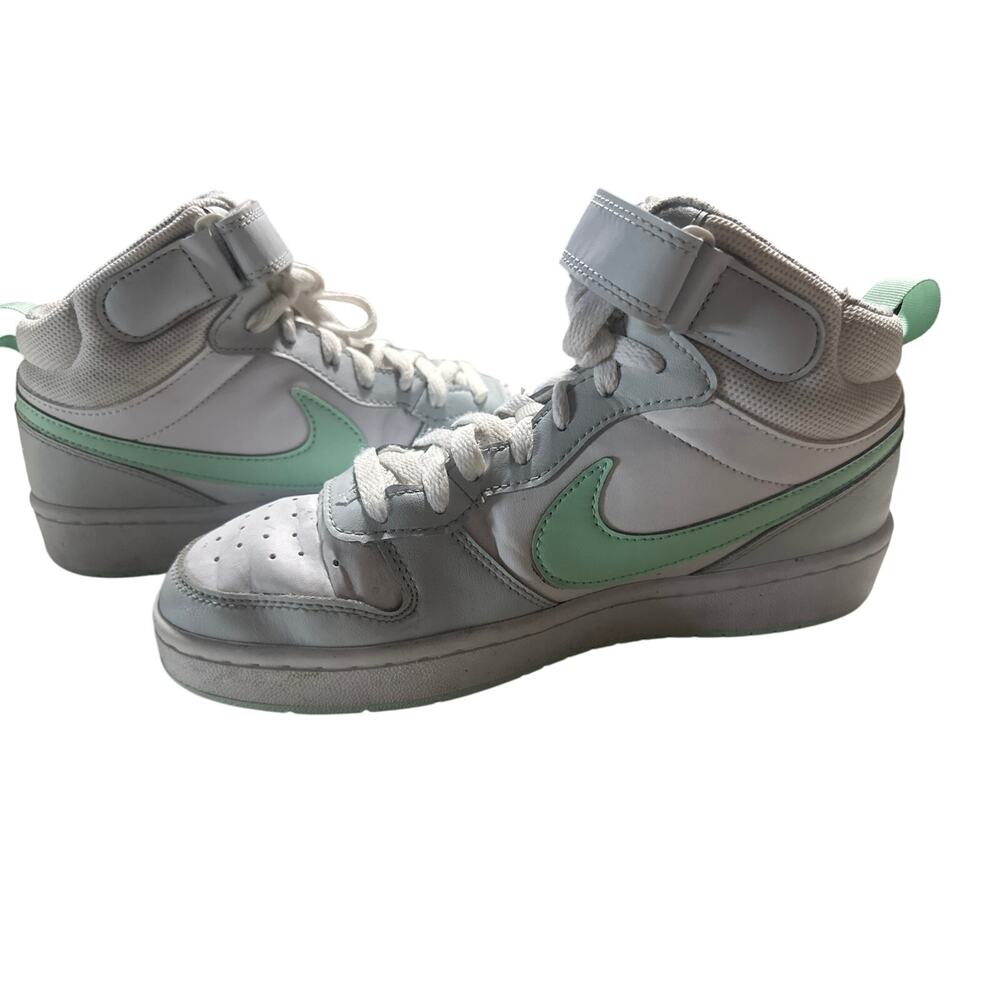 Nike Court Borough 2 Mid Pure Platinum Mint Foam Size 6Y